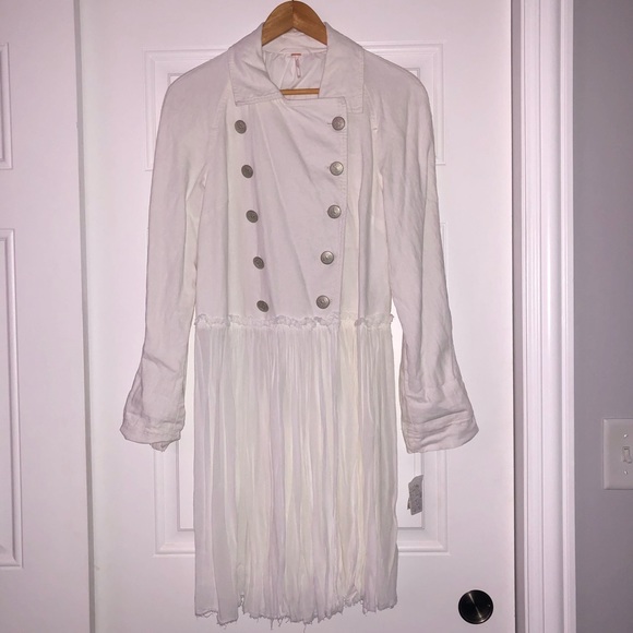 SOLD! Free People Flutterby White Trench Coat - Picture 2 of 3